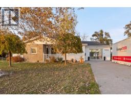 7092 Highway 3, Tecumseh, Ca