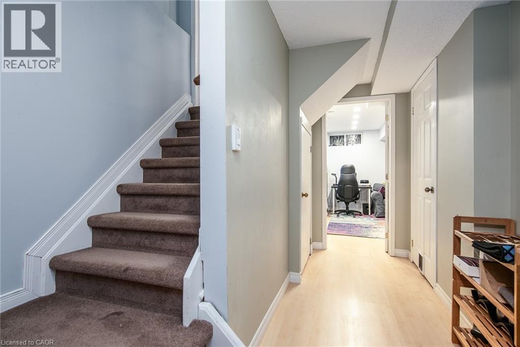 52 Highbrook Street, Kitchener, Ontario  N2E 3P1 - Photo 32 - 40786192