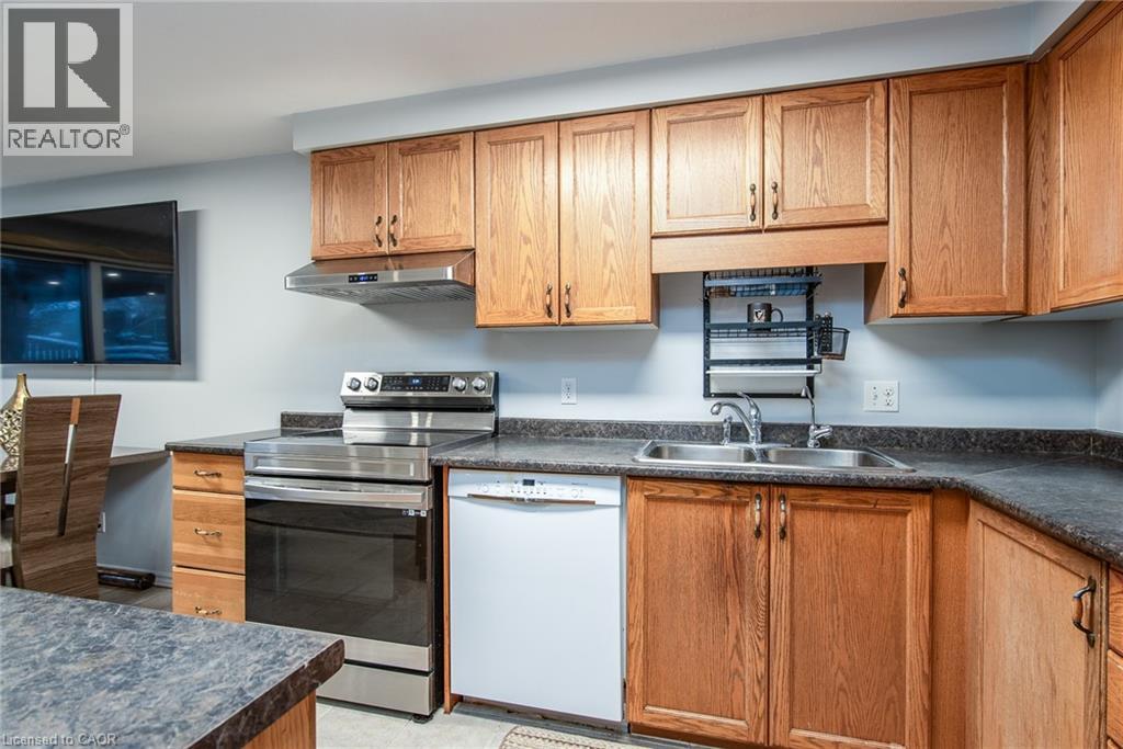 52 Highbrook Street, Kitchener, Ontario  N2E 3P1 - Photo 18 - 40786192