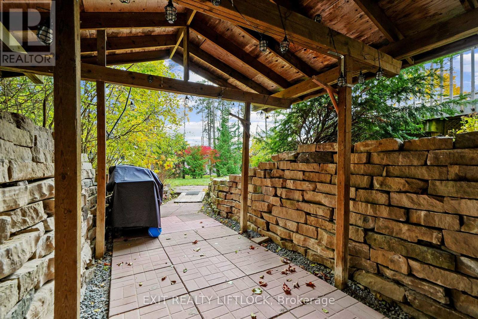 1252 Royal Drive, Peterborough, Ontario  K9H 6R5 - Photo 19 - X12527598