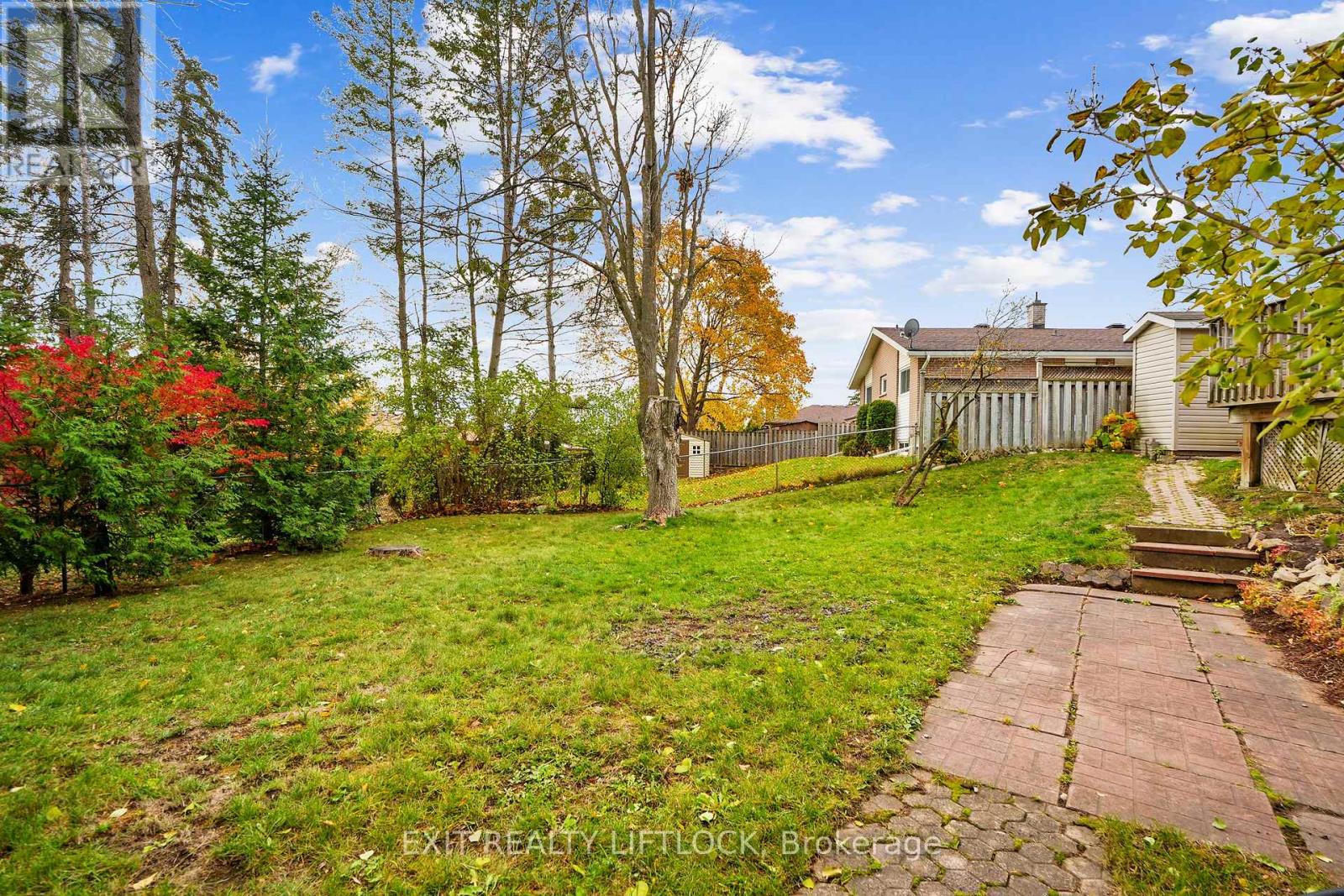 1252 Royal Drive, Peterborough, Ontario  K9H 6R5 - Photo 23 - X12527598