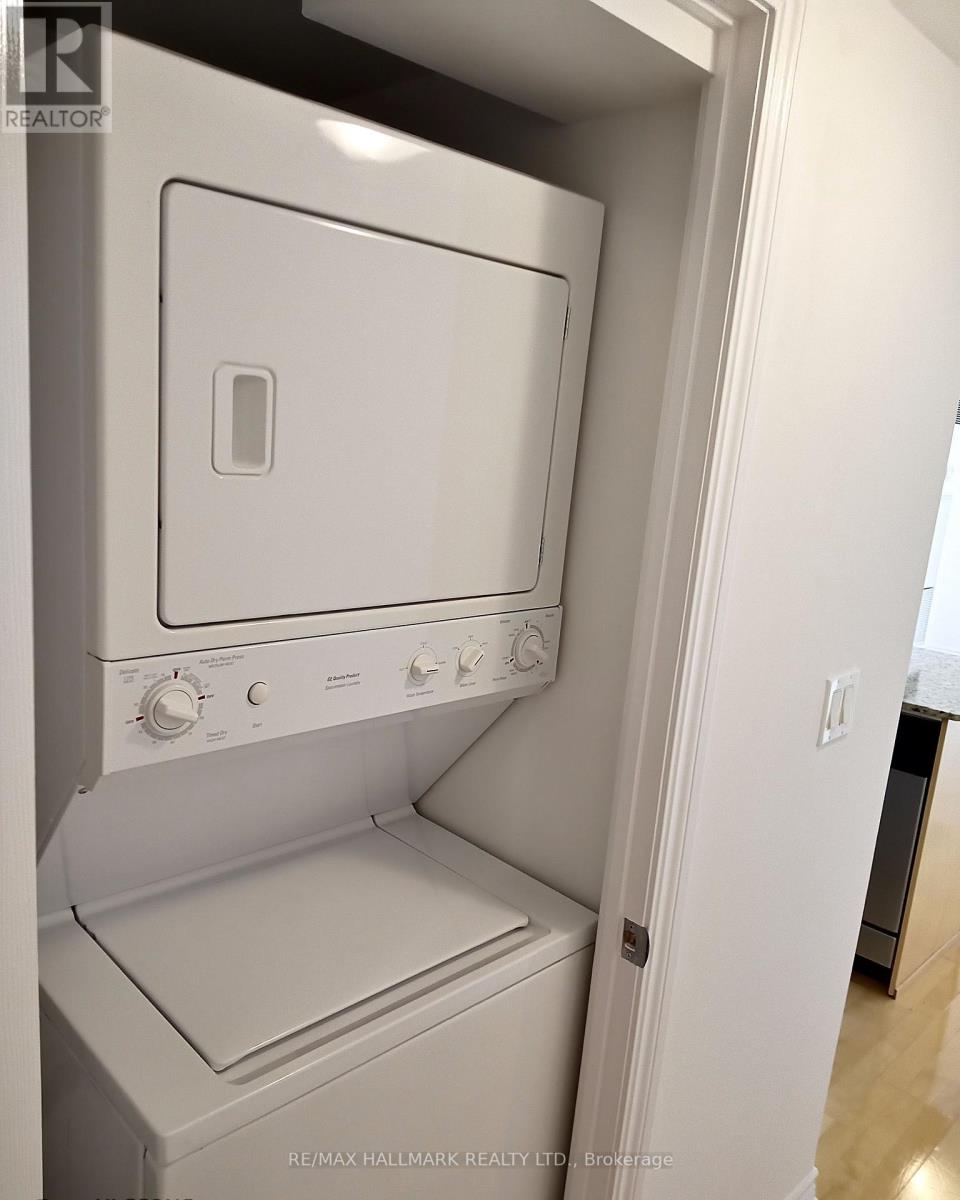 2707 - 761 Bay Street, Toronto, Ontario M5G 2R2 - Photo 14 - C12535304