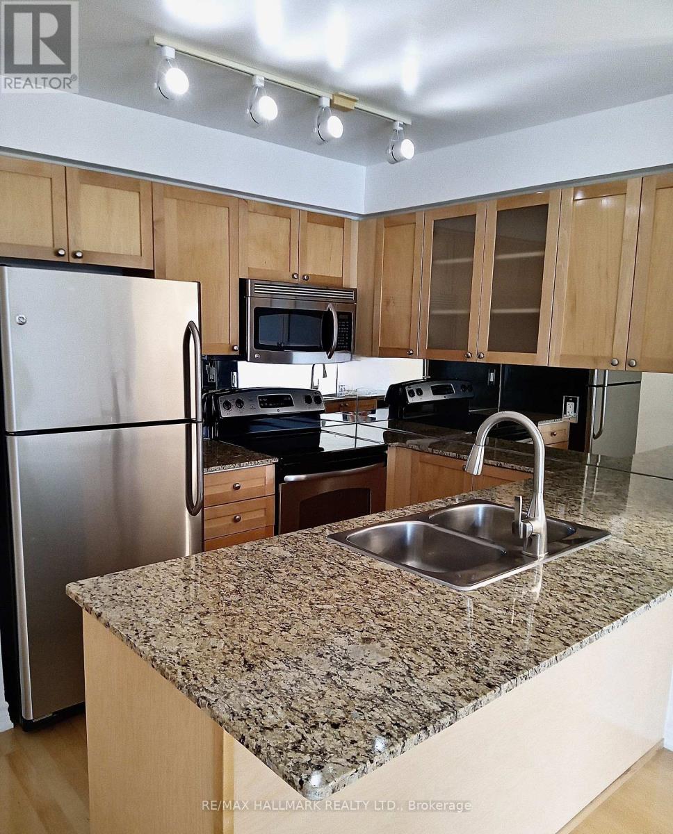 2707 - 761 Bay Street, Toronto, Ontario M5G 2R2 - Photo 2 - C12535304