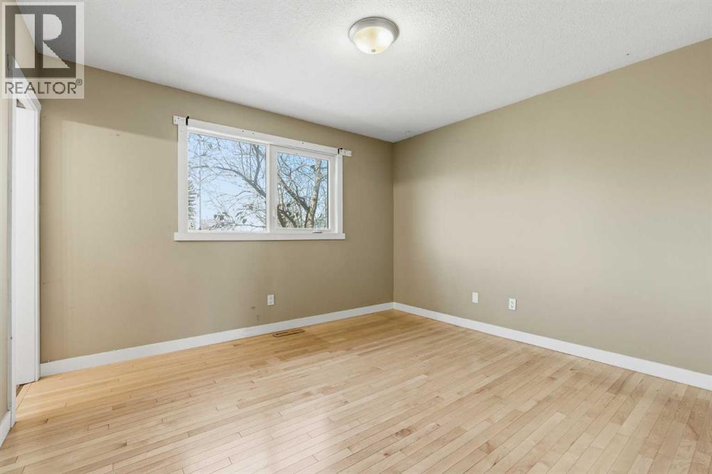 803 Forlee Drive Se, Calgary, Alberta  T2A 2E6 - Photo 18 - A2249645