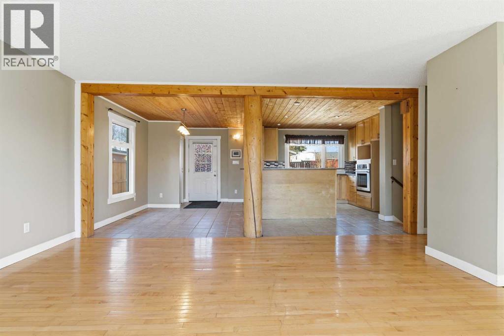 803 Forlee Drive Se, Calgary, Alberta  T2A 2E6 - Photo 10 - A2249645