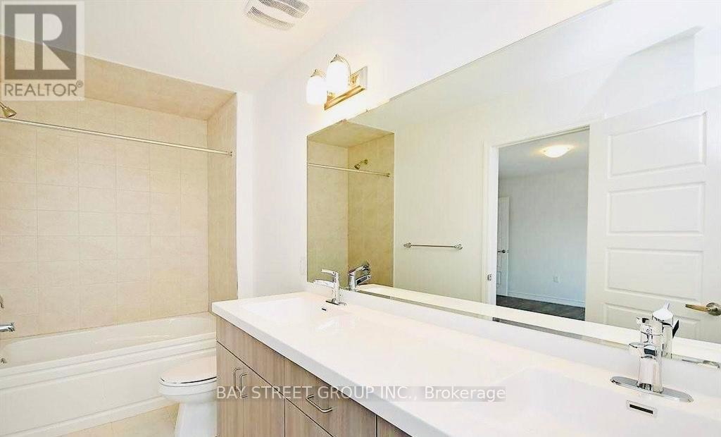 29 - 980 Logan Drive, Milton, Ontario  L9E 1T1 - Photo 16 - W12535346