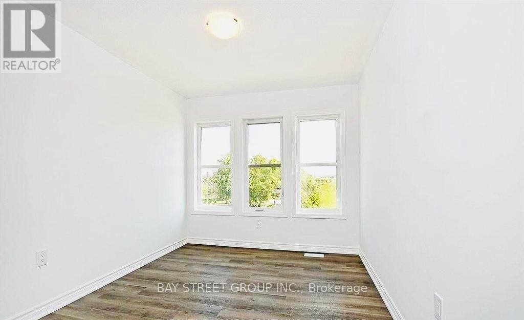 29 - 980 Logan Drive, Milton, Ontario  L9E 1T1 - Photo 18 - W12535346