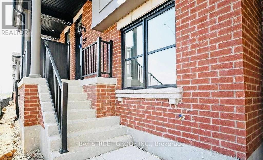 29 - 980 Logan Drive, Milton, Ontario  L9E 1T1 - Photo 2 - W12535346