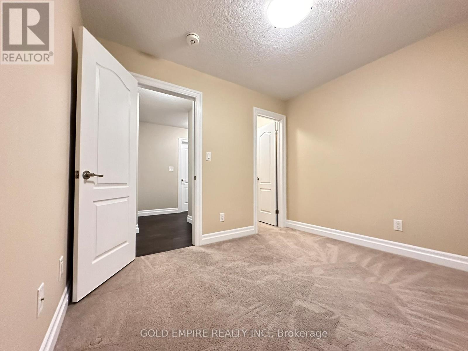 817 Killarney Drive, London North, Ontario  N5X 0C7 - Photo 32 - X12535380