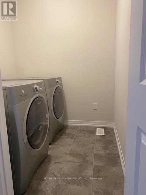 109 Yale Drive, Hamilton, Ontario  L0R 1W0 - Photo 15 - X12535306