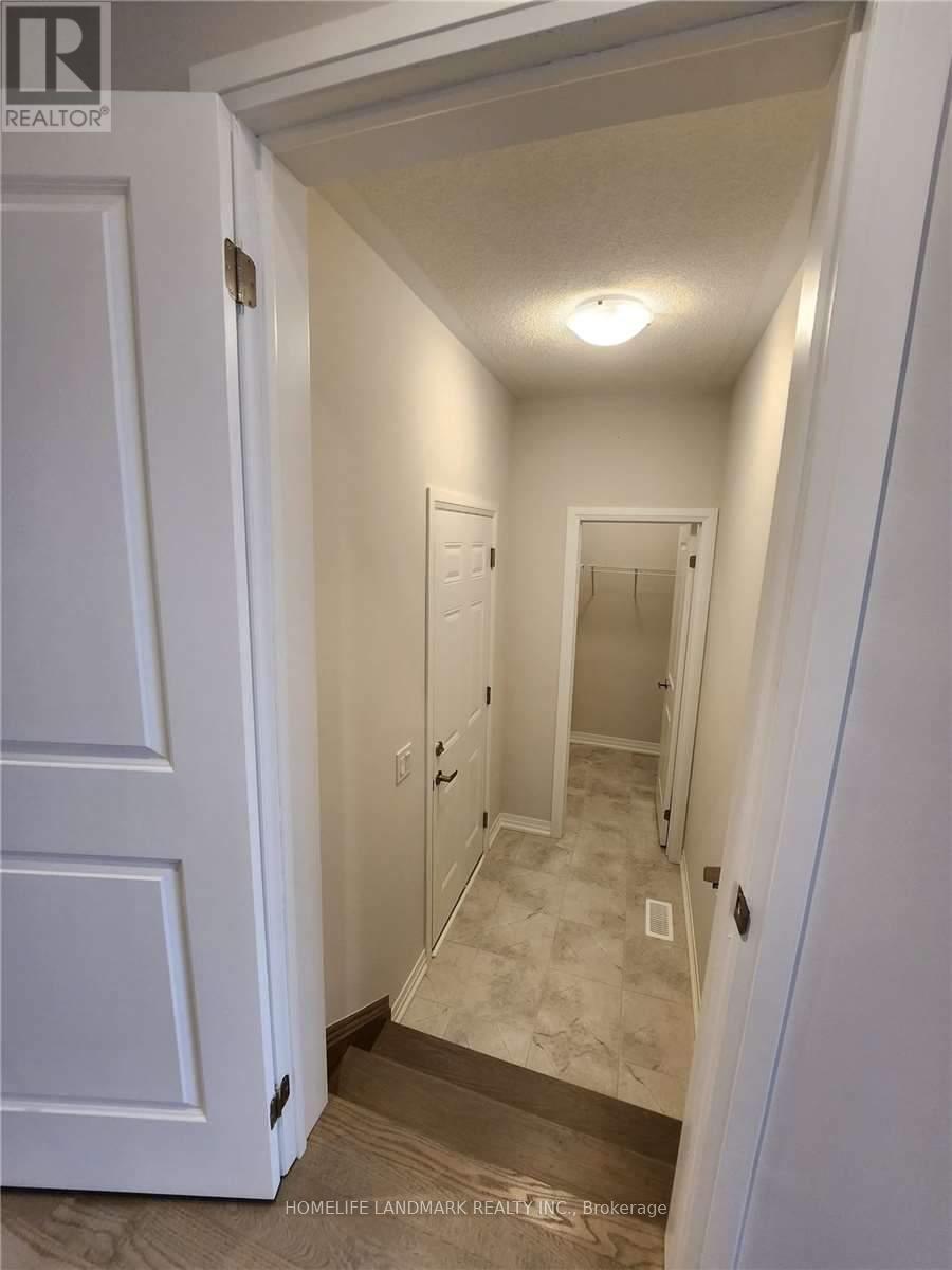 109 Yale Drive, Hamilton, Ontario  L0R 1W0 - Photo 18 - X12535306