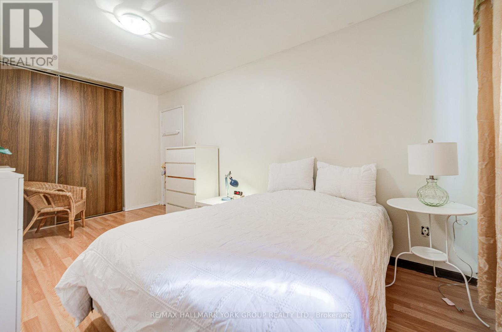 6 - 9 Bur Oak Way, Toronto, Ontario  M3L 2G3 - Photo 10 - W12535222