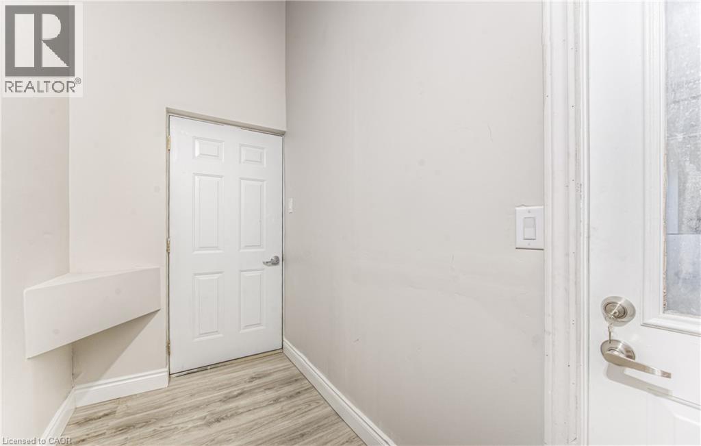 271 Bedford Road, Kitchener, Ontario  N2G 3A7 - Photo 44 - 40758442