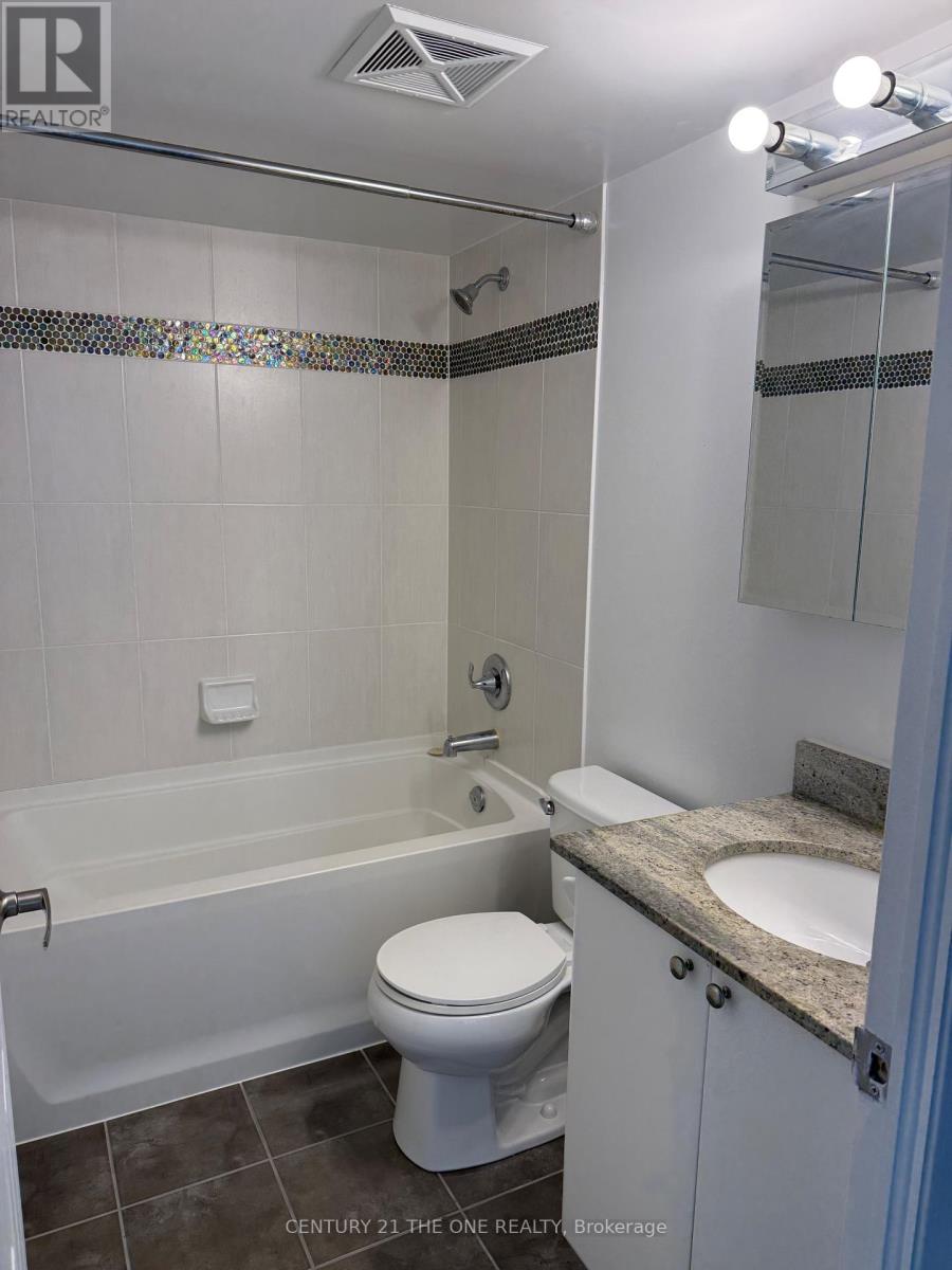 Lph 10 - 73 King William Crescent, Richmond Hill, Ontario  L4B 0C2 - Photo 4 - N12473031