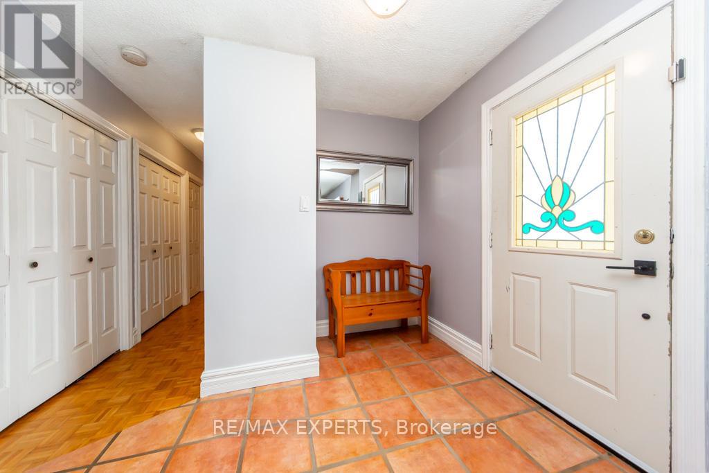 7440 17th Side Road, King, Ontario  L0G 1T0 - Photo 4 - N12535392