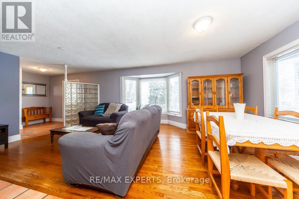 7440 17th Side Road, King, Ontario  L0G 1T0 - Photo 6 - N12535392