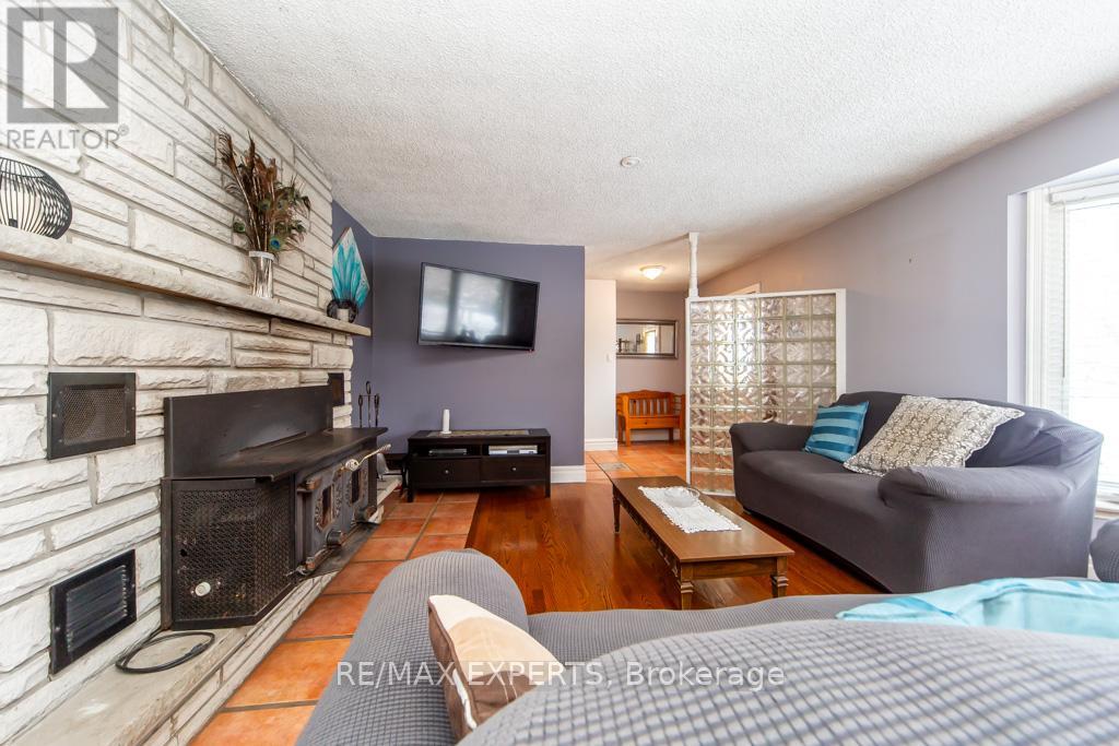 7440 17th Side Road, King, Ontario  L0G 1T0 - Photo 8 - N12535392