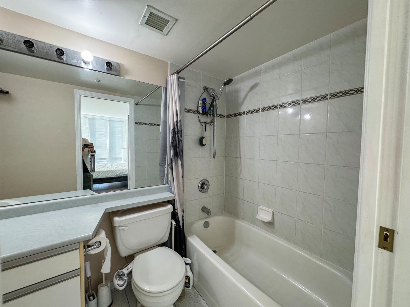 14820 104 Street, Surrey, British Columbia  V3R 0V9 - Photo 5 - R3057537