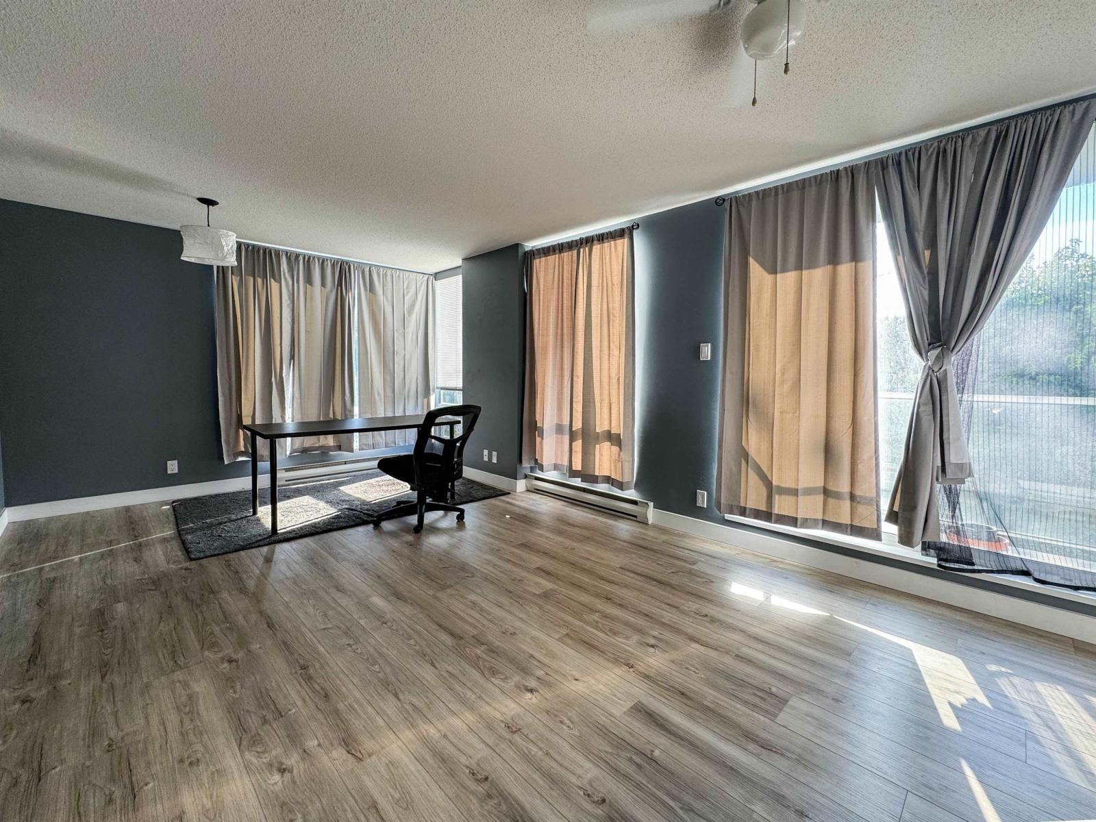 14820 104 STREET, surrey, British Columbia