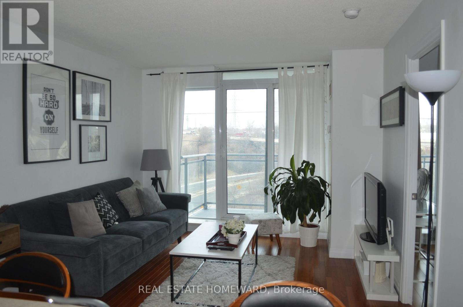 603 - 2121 Lakeshore Boulevard W, Toronto, Ontario  M8V 4E9 - Photo 10 - W12535396