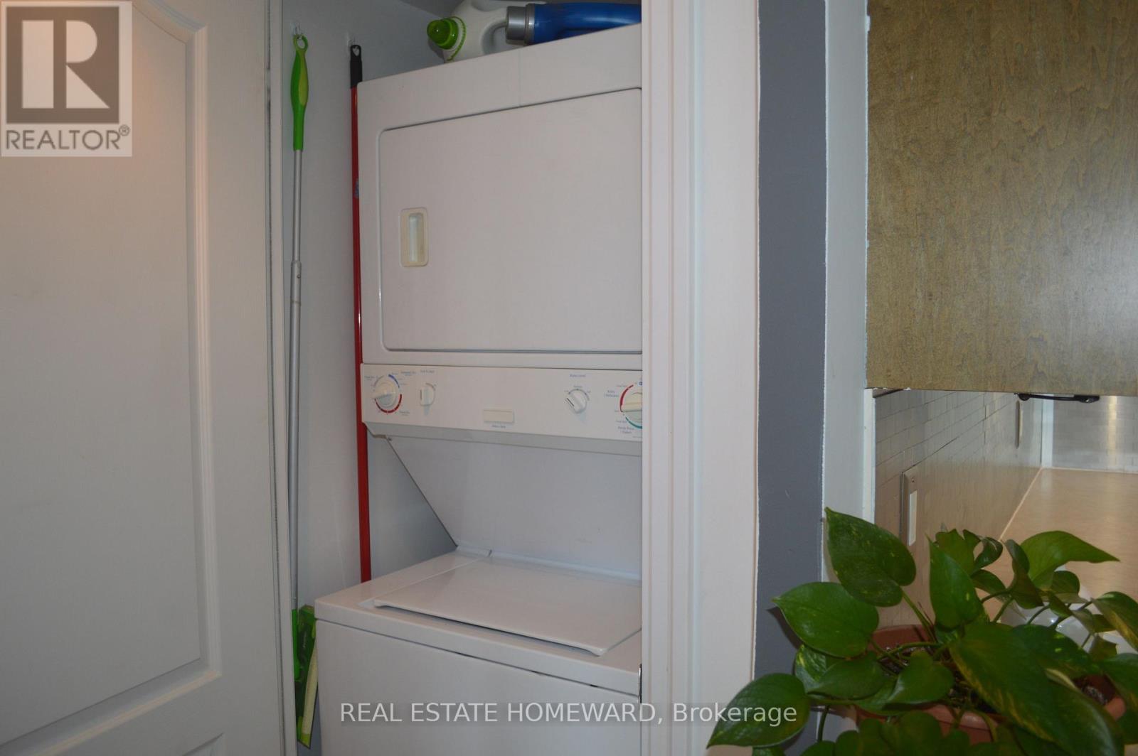 603 - 2121 Lakeshore Boulevard W, Toronto, Ontario  M8V 4E9 - Photo 19 - W12535396