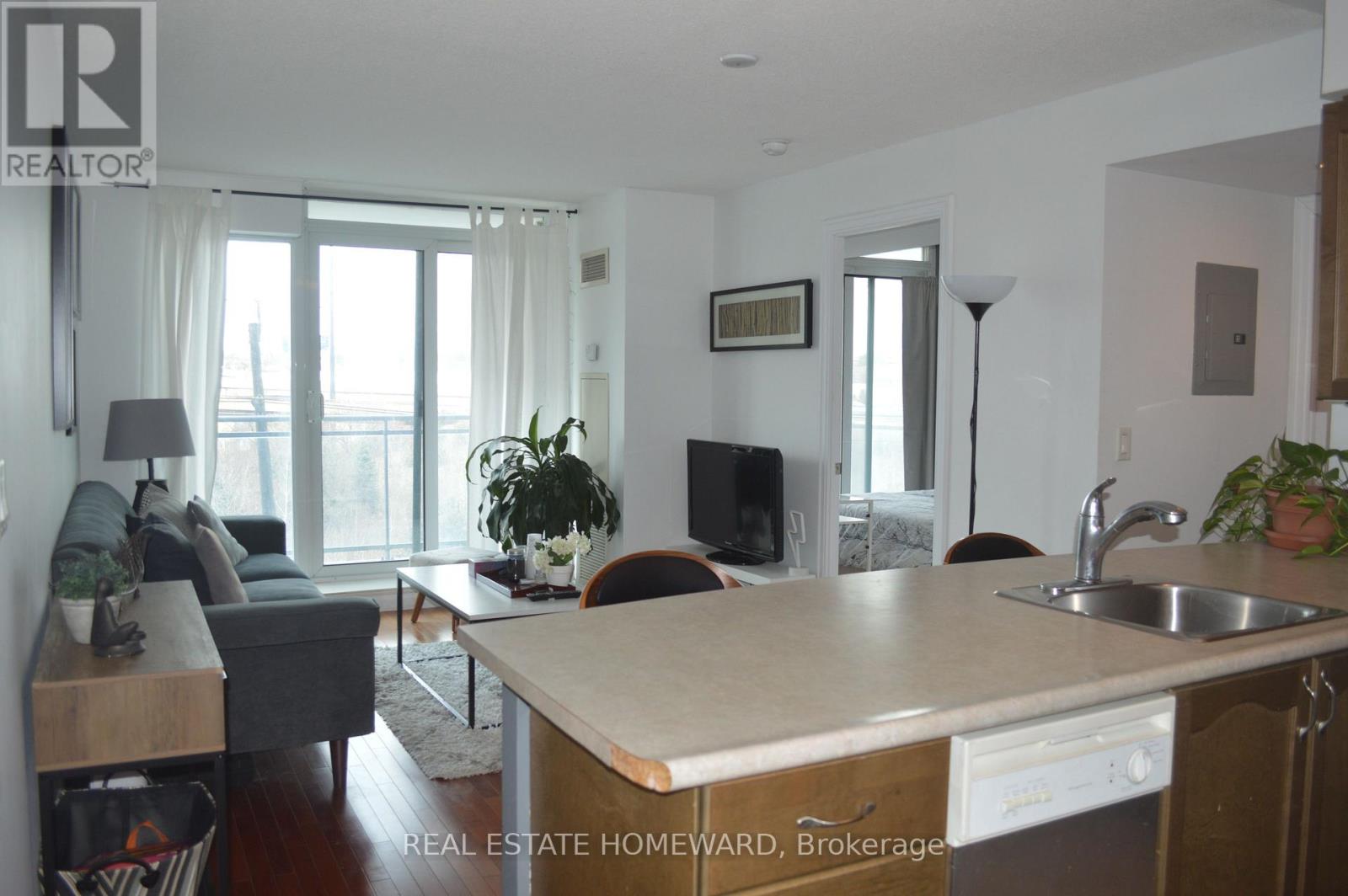 603 - 2121 Lakeshore Boulevard W, Toronto, Ontario  M8V 4E9 - Photo 2 - W12535396
