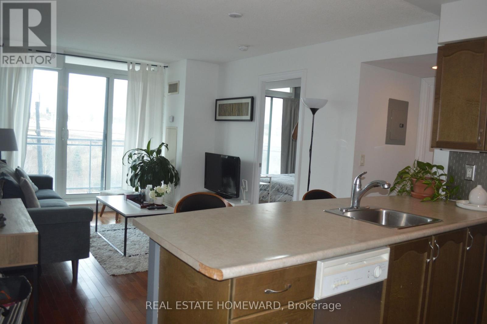 603 - 2121 Lakeshore Boulevard W, Toronto, Ontario  M8V 4E9 - Photo 9 - W12535396