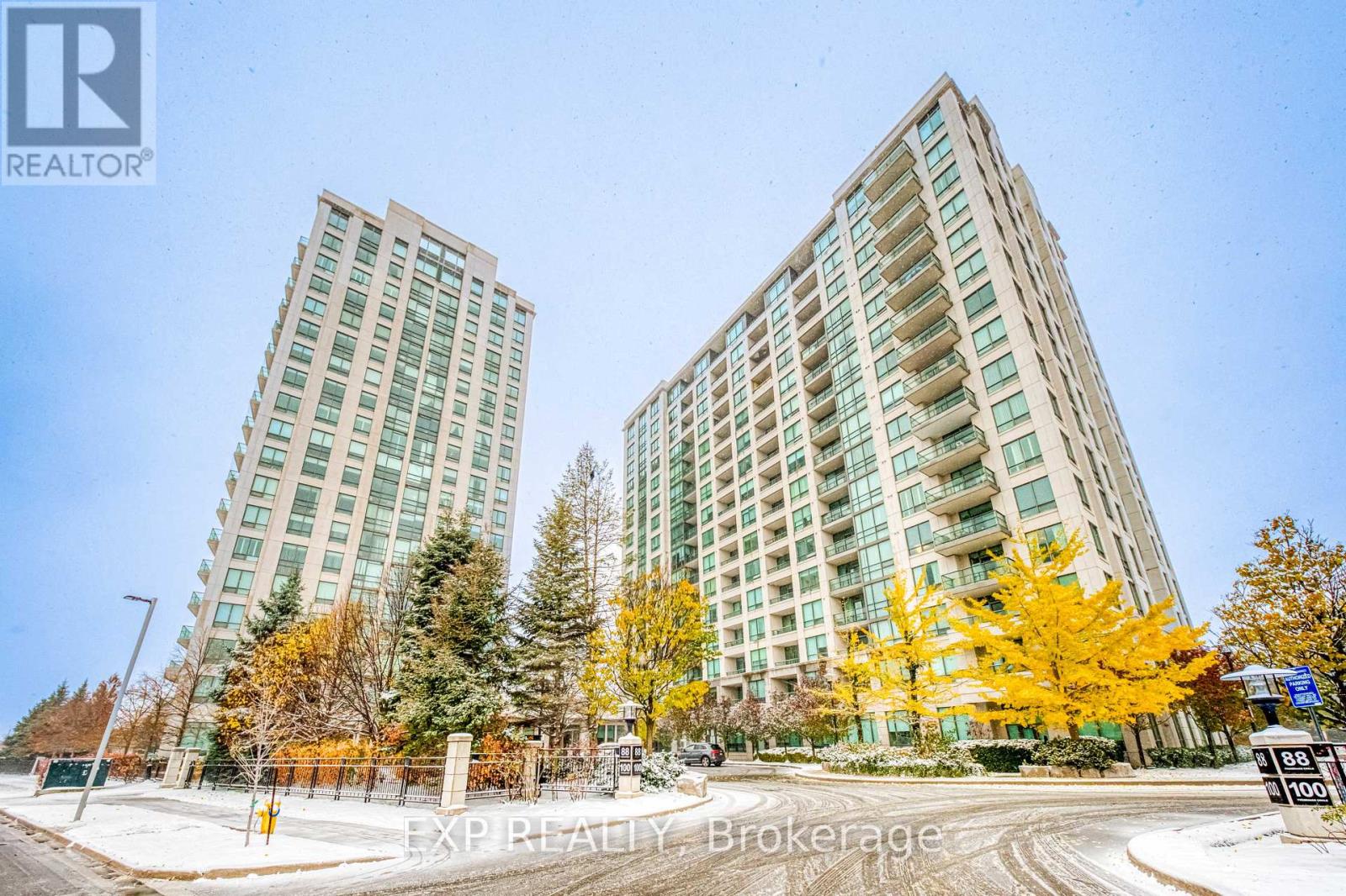806 - 100 Promenade Circle, Vaughan, Ontario  L4J 7W7 - Photo 37 - N12534252