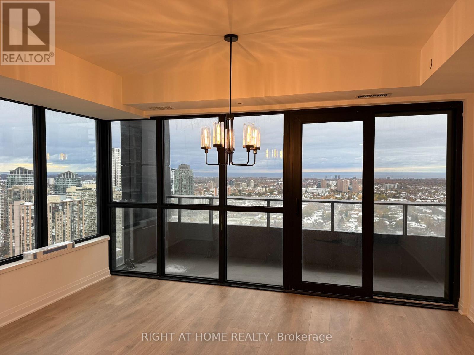 2602 - 4015 The Exchange Street, Mississauga, Ontario L5B 0N9 - Photo 6 - W12526290