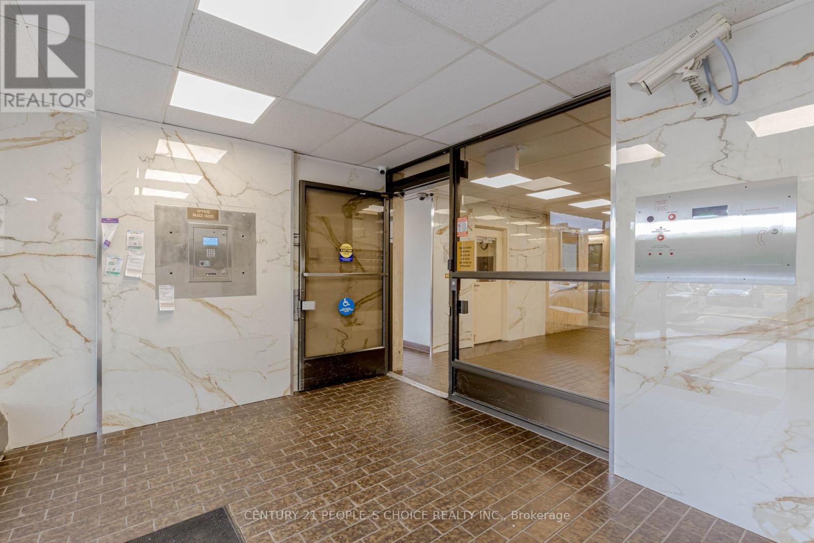 1105 - 45 Sunrise Avenue, Toronto, Ontario  M4A 2S3 - Photo 4 - C12535430