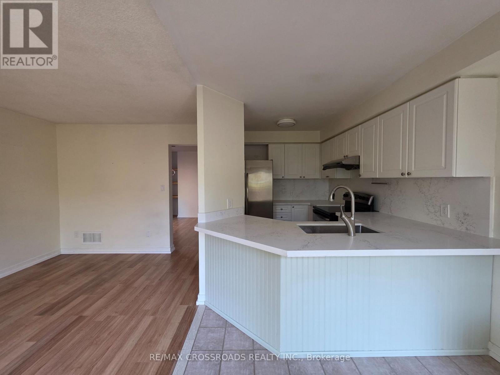 1725 Woodgate Trail, Oshawa, Ontario  L1G 8B4 - Photo 10 - E12535442