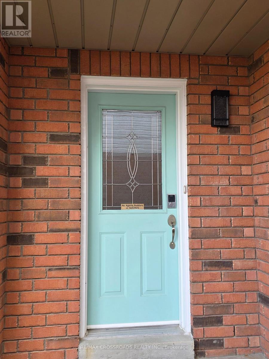 1725 Woodgate Trail, Oshawa, Ontario  L1G 8B4 - Photo 3 - E12535442