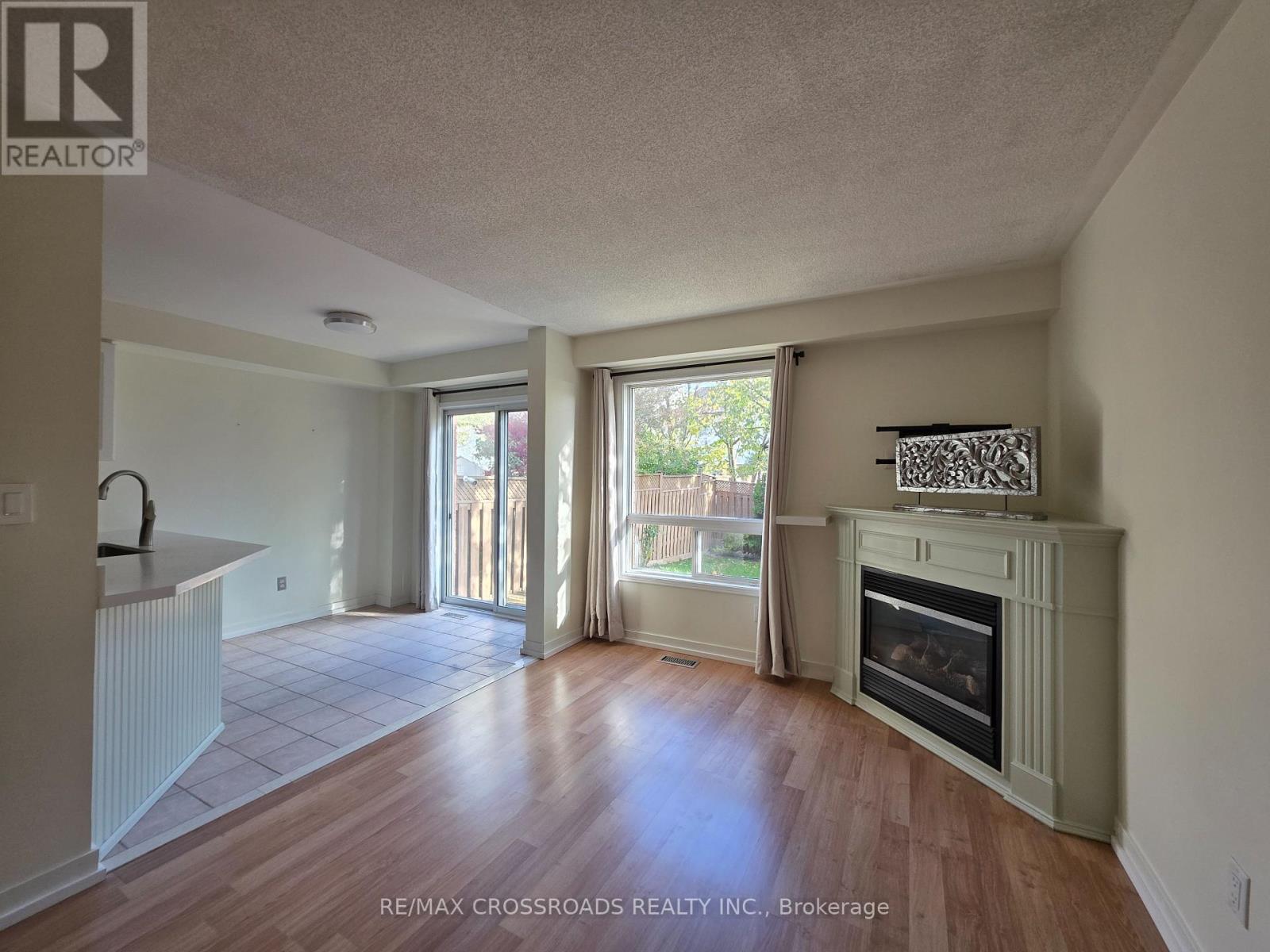 1725 Woodgate Trail, Oshawa, Ontario  L1G 8B4 - Photo 8 - E12535442