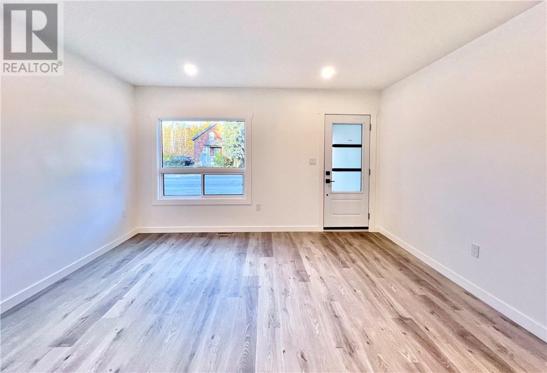 361 Van Horne Street, Sudbury, Ontario  P3B 1J2 - Photo 11 - 2125581