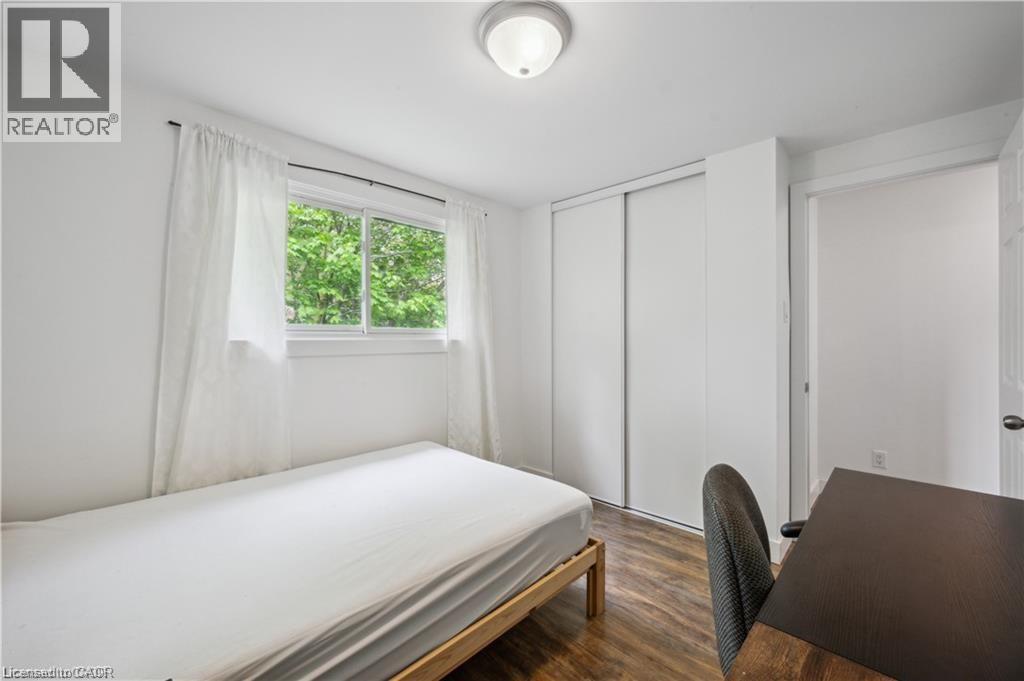 53 Karen Walk Unit# Upper, Waterloo, Ontario N2L 5X1 - Photo 22 - 40786887