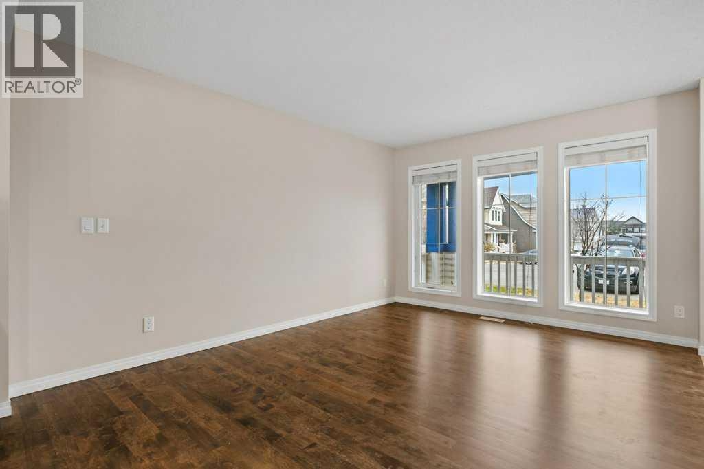 32 New Brighton Court Se, Calgary, Alberta  T2Z 0Y1 - Photo 4 - A2268801