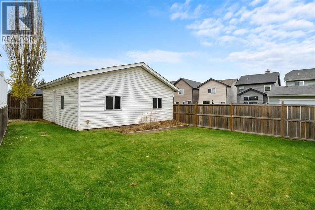 32 New Brighton Court Se, Calgary, Alberta  T2Z 0Y1 - Photo 30 - A2268801