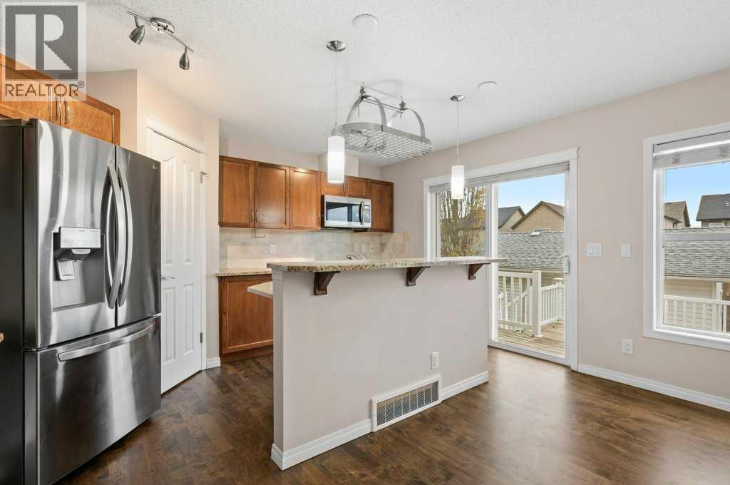 32 New Brighton Court Se, Calgary, Alberta  T2Z 0Y1 - Photo 8 - A2268801