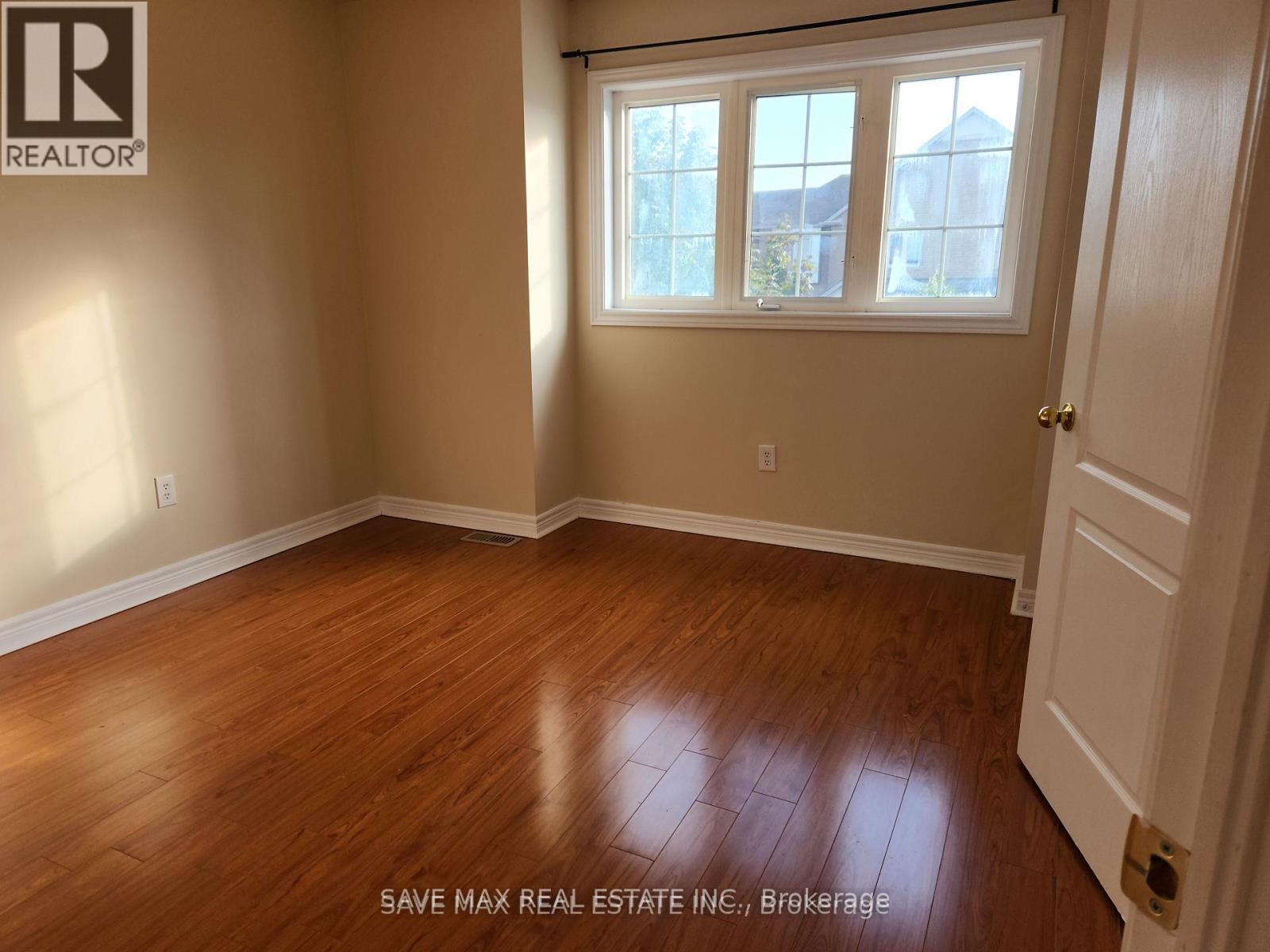 Unknown Address, ,     - Photo 4 - W12535436