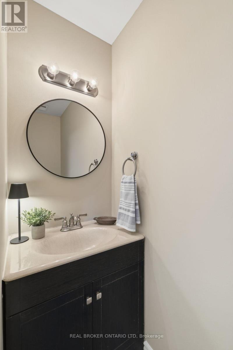 25 - 166 Southdale Road W, London South, Ontario  N6J 2J1 - Photo 16 - X12535452