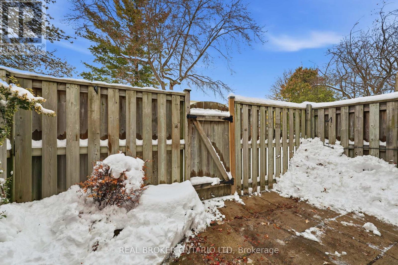 25 - 166 Southdale Road W, London South, Ontario  N6J 2J1 - Photo 40 - X12535452