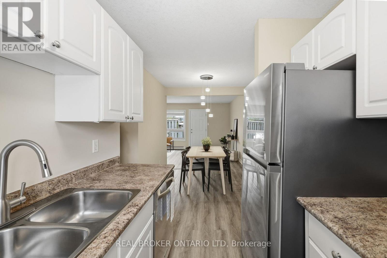 25 - 166 Southdale Road W, London South, Ontario  N6J 2J1 - Photo 9 - X12535452