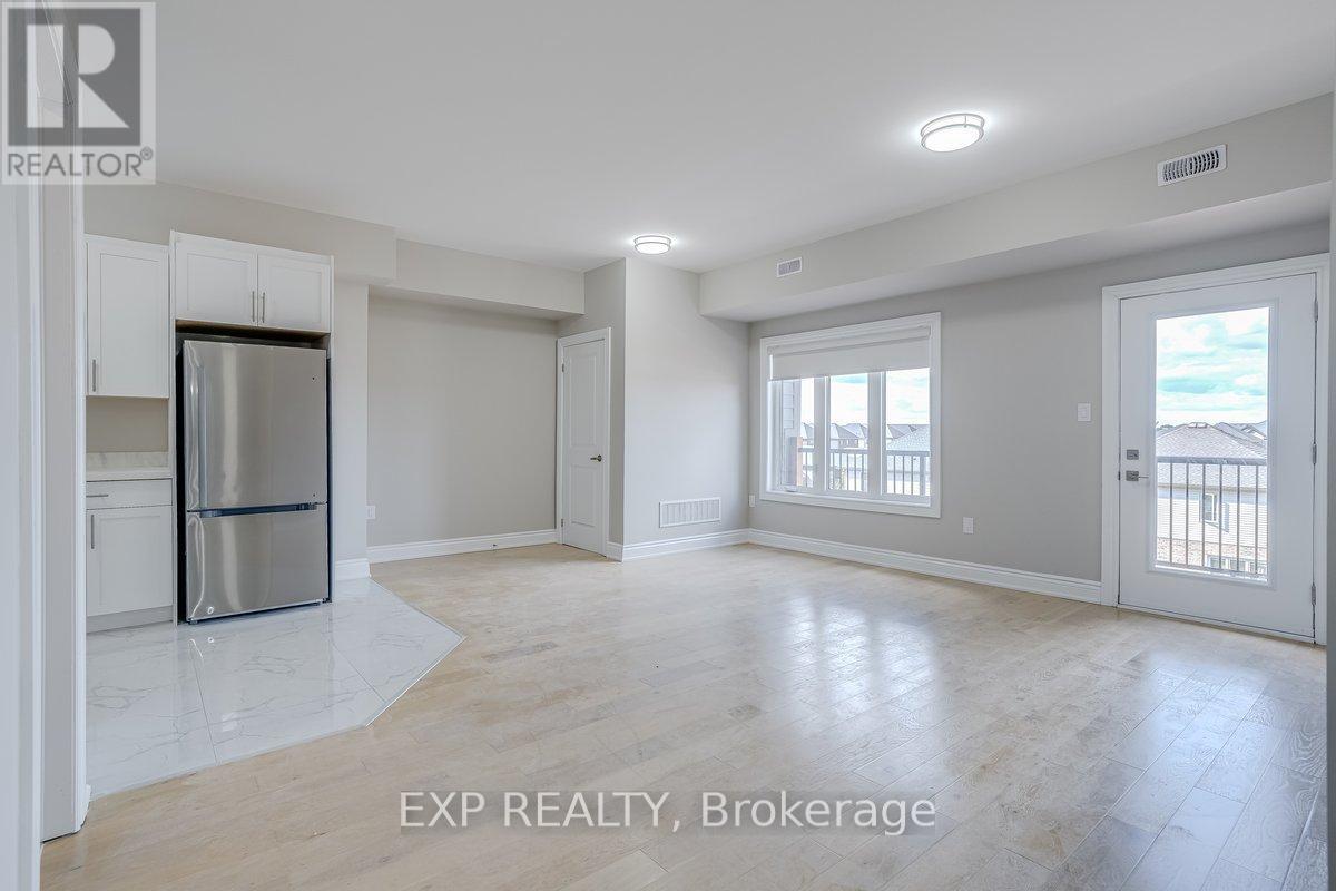 305 - 163 Port Robinson Road, Pelham, Ontario  L3B 5N5 - Photo 9 - X12535426