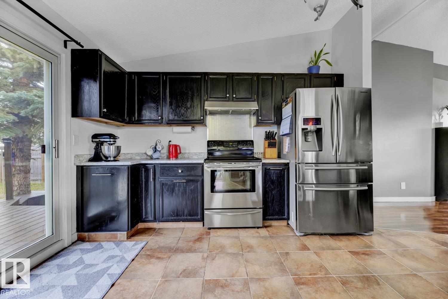 4806 42 Av, Beaumont, Alberta  T4X 1E9 - Photo 30 - E4465420