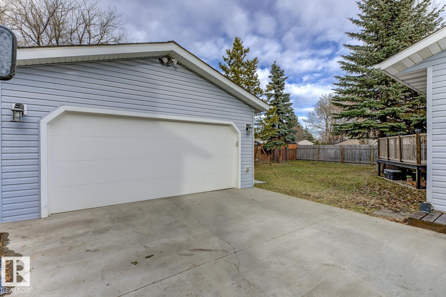 4806 42 Av, Beaumont, Alberta  T4X 1E9 - Photo 7 - E4465420