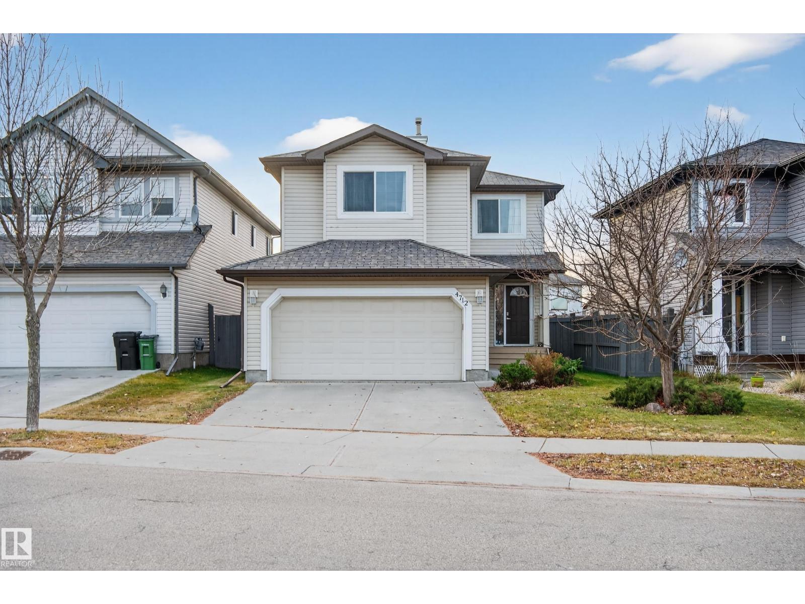 4712 204 Street NW, Edmonton, Alberta