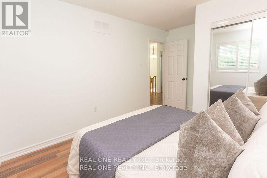 31 Cougar Court, Richmond Hill, Ontario  L4S 1H7 - Photo 21 - N12535444