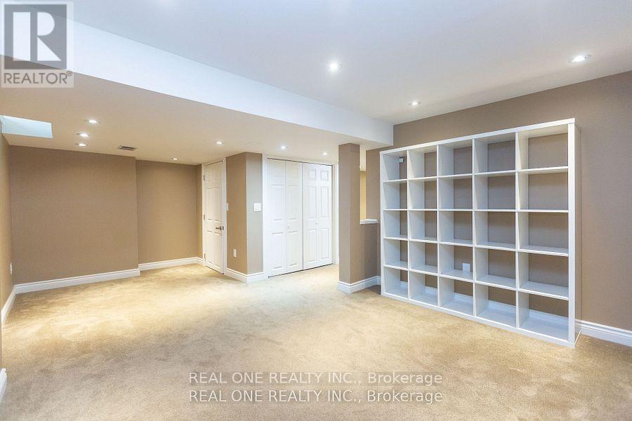 31 Cougar Court, Richmond Hill, Ontario  L4S 1H7 - Photo 30 - N12535444