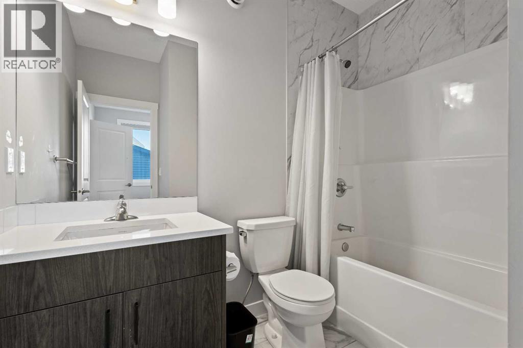 64 Seton Villas Se, Calgary, Alberta  T3M 3K2 - Photo 25 - A2262764