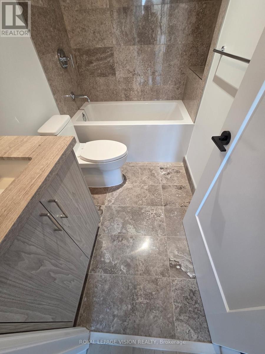 216 - 505 Glencairn Avenue, Toronto, Ontario  M6B 0B2 - Photo 4 - C12526612